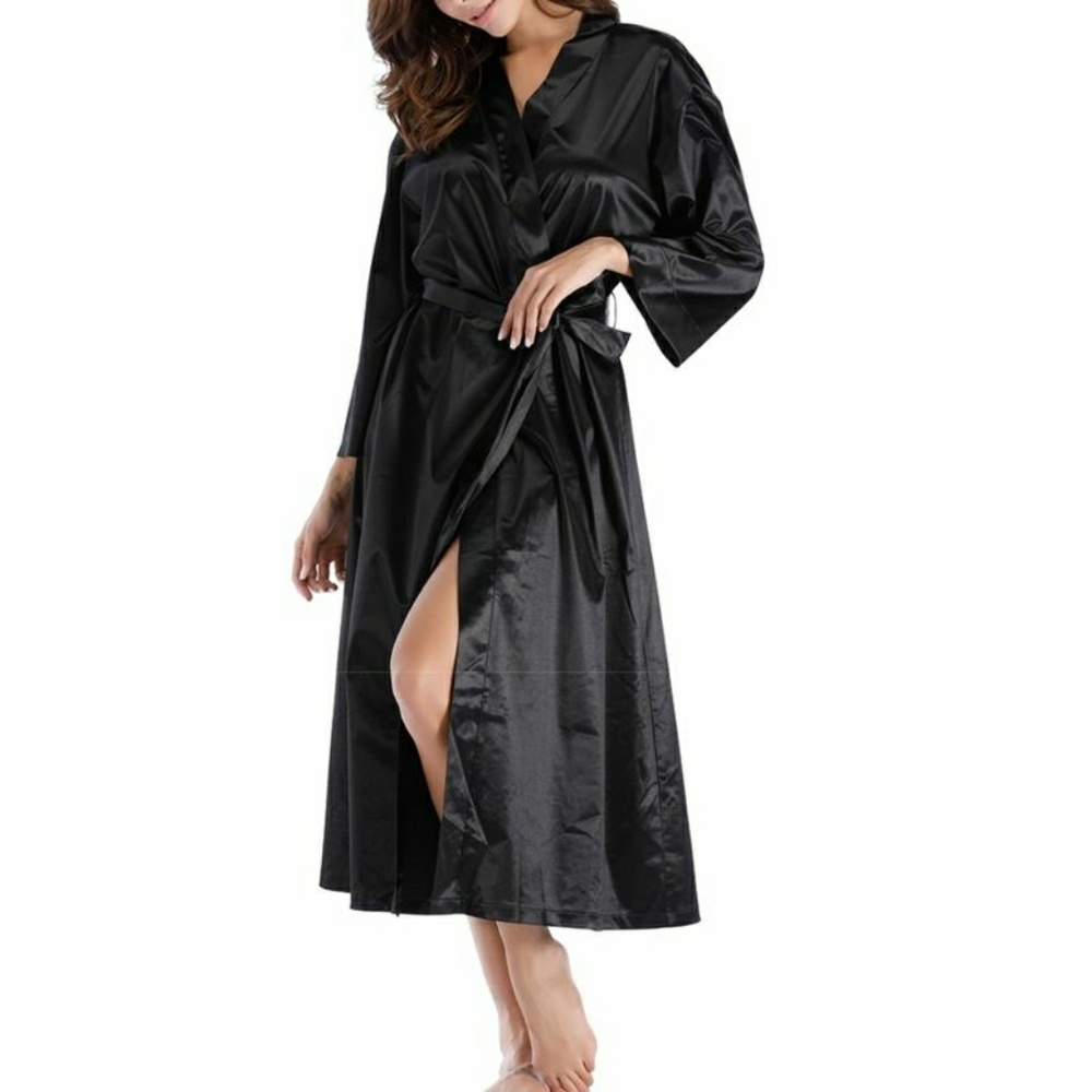 Black Sexy Long Satin Bathrobe - Picture 6 of 8